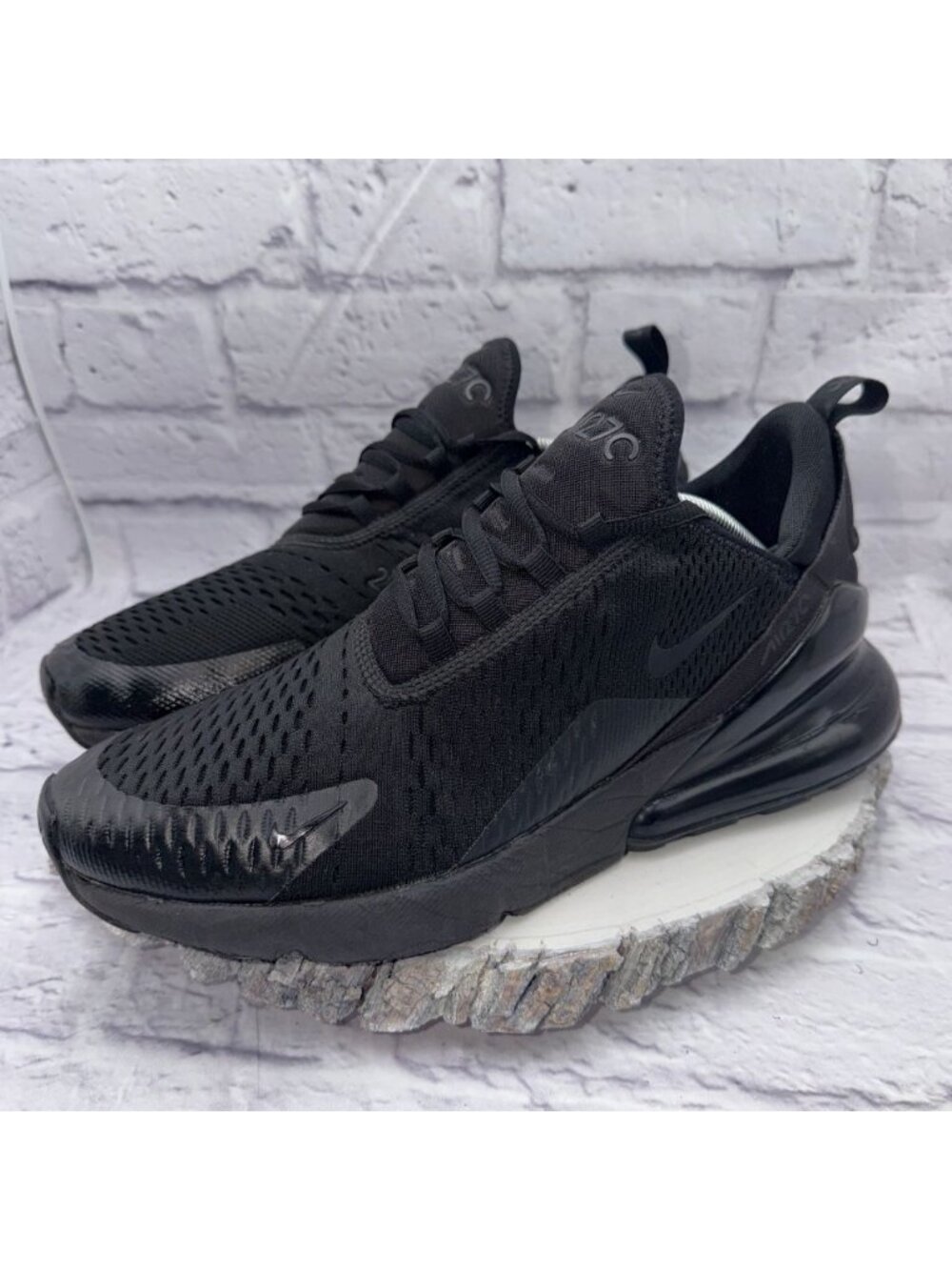 Nike Air Max 270 Triple Black Running Shoes Men’s Size 13